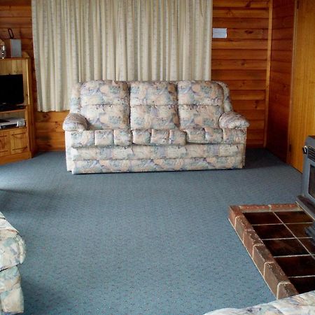 Highland Cabins And Cottages At Bronte Park Bagian luar foto