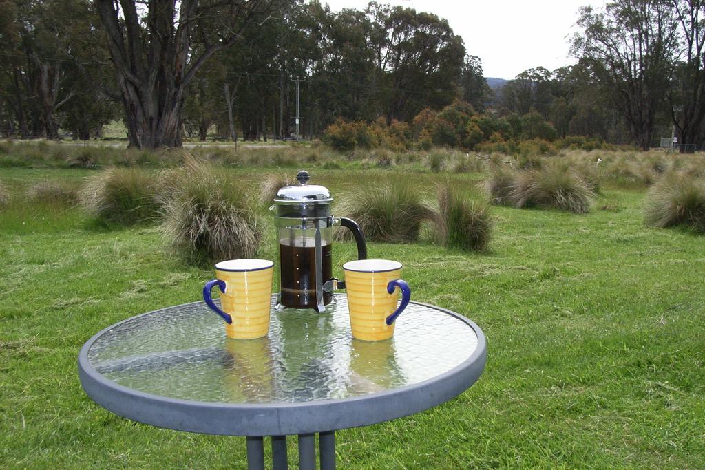 Highland Cabins And Cottages At Bronte Park Bagian luar foto